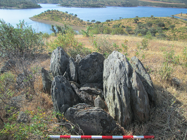 17 ProspecciÃ³n Cuenca Minera, Portugal (Tumba) 2015